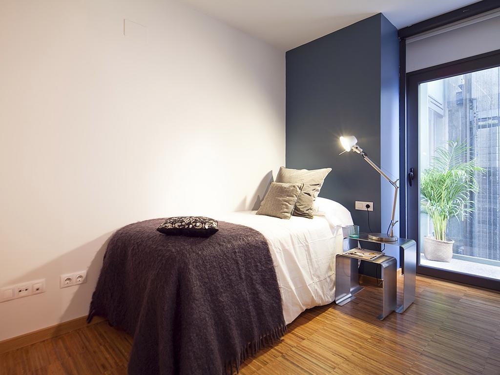 Apartment Barcelona Rentals - Penthouse With Terrace Luaran gambar
